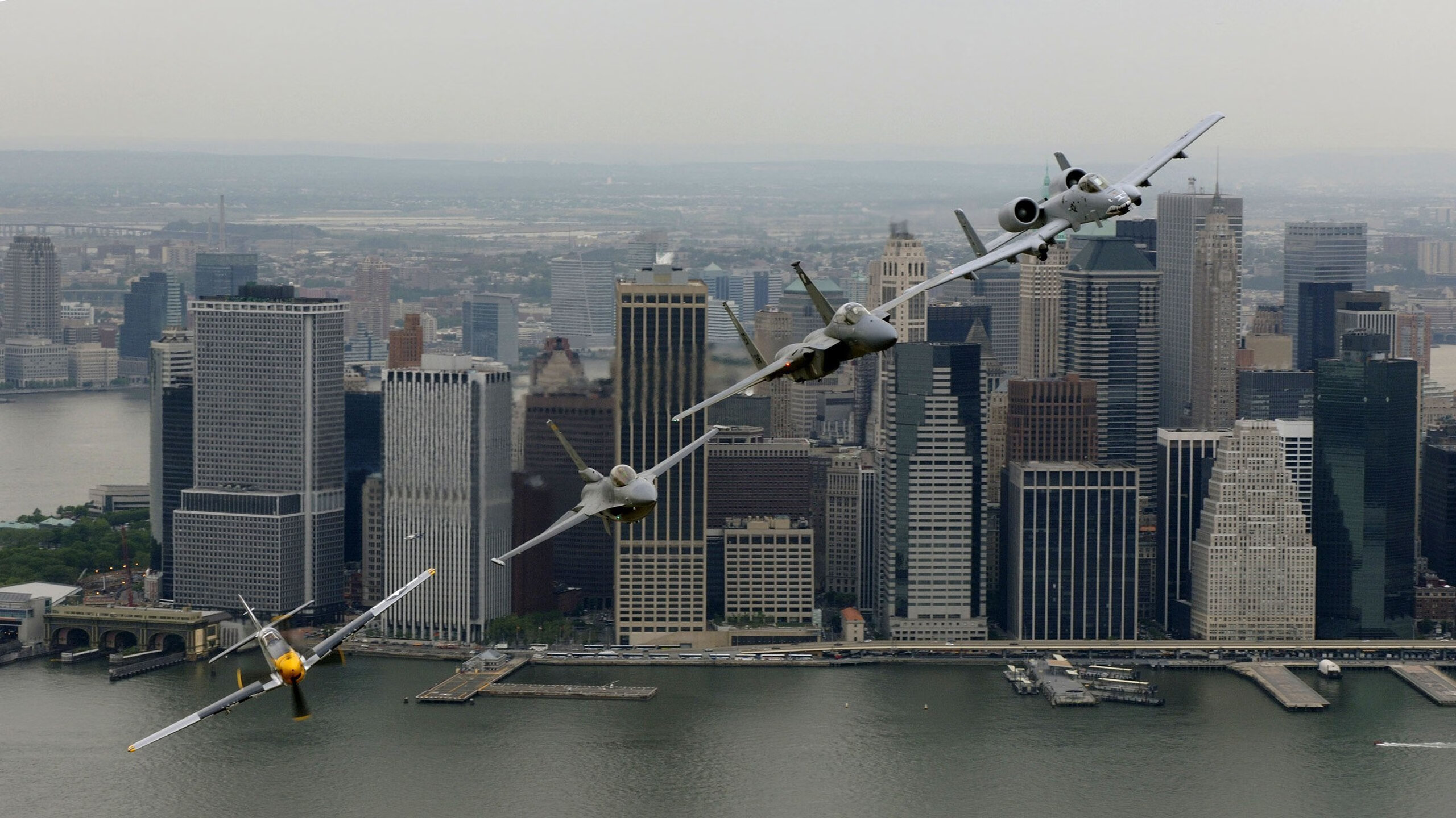 开云·体育官网APP下载-张雨霏社交账号破百万粉丝大关，张雨霏接受采访视频